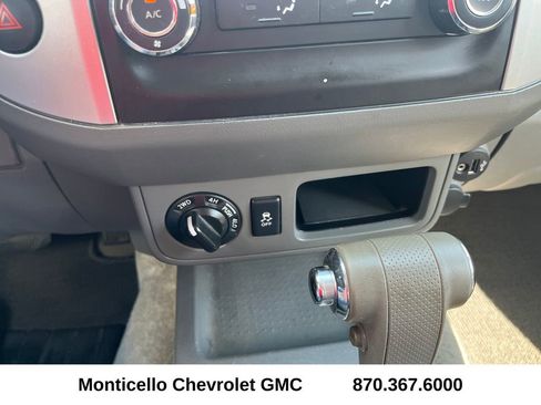 Used 2018 Nissan Frontier SV image 19
