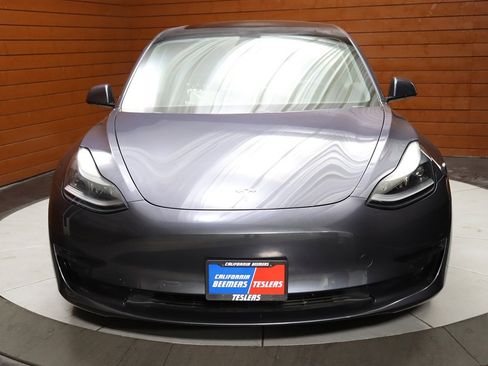 Used 2022 Tesla Model 3 Long Range AWD/4WD image 2
