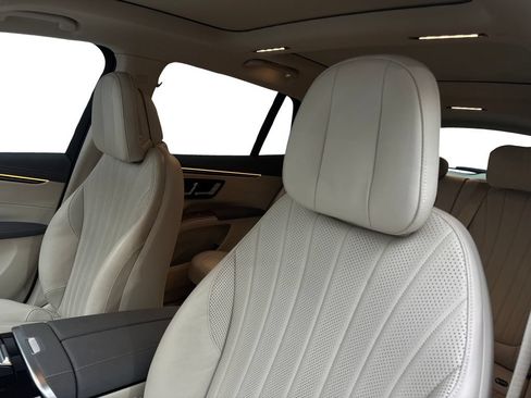 Used 2023 Mercedes-Benz EQS 450+ SUV image 26