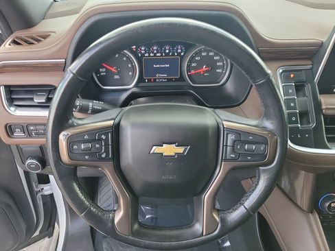 Used 2021 Chevrolet Suburban High Country image 31