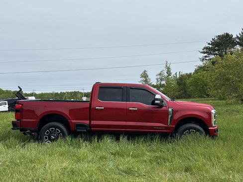 Used 2023 Ford F250 Platinum w/ Snow Plow Prep Package AWD/4WD image 9