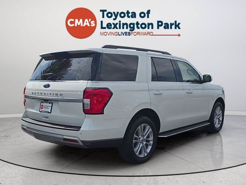 Used 2022 Ford Expedition XLT AWD/4WD image 5