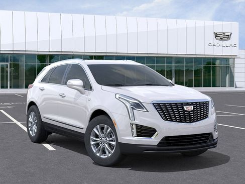 New 2025 Cadillac XT5 Luxury w/ LPO, Floor Liner Package image 7