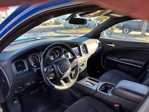 Used 2020 Dodge Charger Police w/ Street Appearance Group image 11