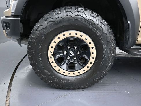 Used 2022 Ford F150 Raptor w/ Equipment Group 801A High AWD/4WD image 9