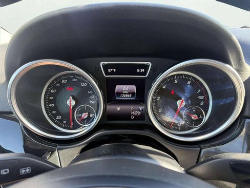 Used 2018 Mercedes-Benz GLE 350 4MATIC image 17