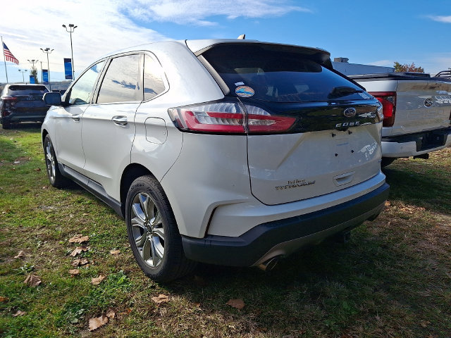 Used 2023 Ford Edge Titanium w/ Class II Trailer Tow Package AWD/4WD image 7