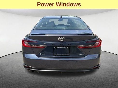 Used 2026 Toyota Camry SE w/ Convenience Package FWD image 11
