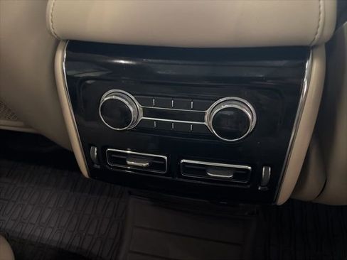 Used 2023 Lincoln Aviator AWD w/ Premium Package image 39