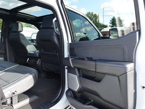 Used 2024 Ford F150 Lariat w/ Equipment Group 502A High AWD/4WD image 33