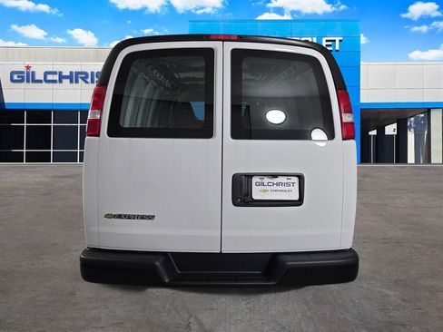 New 2026 Chevrolet Express 2500 w/ Communications Package RWD image 7