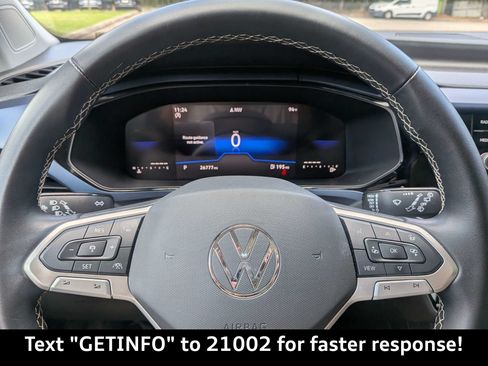 Used 2024 Volkswagen Taos SE FWD image 33