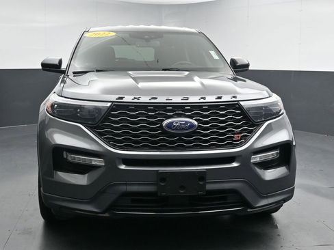 Used 2022 Ford Explorer ST AWD/4WD image 3
