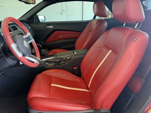 Used 2010 Ford Mustang GT RWD image 20