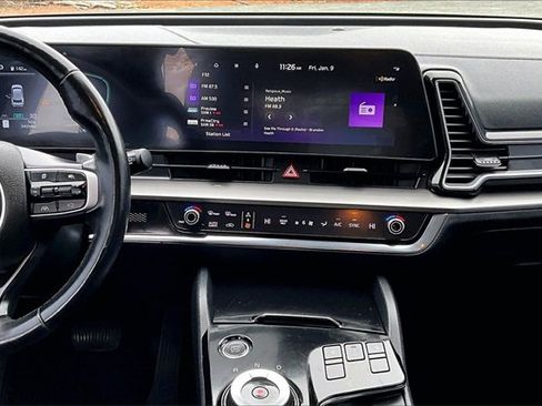 Used 2023 Kia Sportage EX image 16