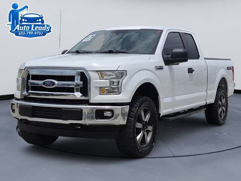Used 2017 Ford F150 XLT AWD/4WD image 3