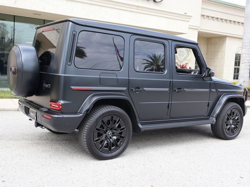 Used 2025 Mercedes-Benz G 550 image 5