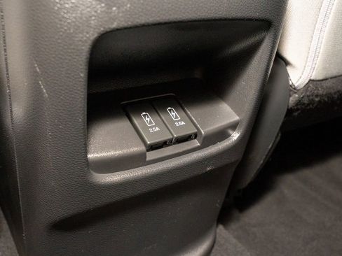 Used 2017 Honda CR-V EX image 7