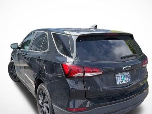 Used 2023 Chevrolet Equinox LS w/ LS Convenience Package image 6