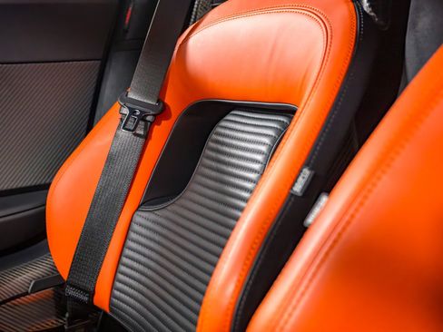 Used 2021 Ford GT image 34