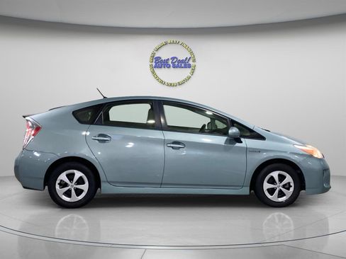 Used 2013 Toyota Prius Two image 6