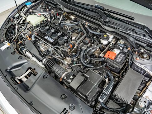 Used 2017 Honda Civic EX-L image 38