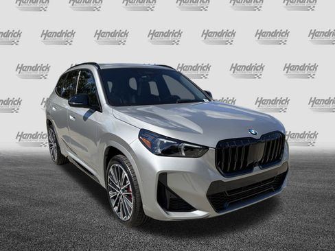 Used 2026 BMW X1 xDrive28i w/ Technology Package image 2