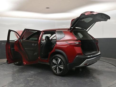 Used 2022 Nissan Rogue Platinum AWD/4WD image 26