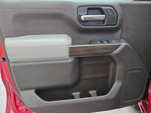 Used 2020 Chevrolet Silverado 1500 LT w/ Texas Edition RWD image 17