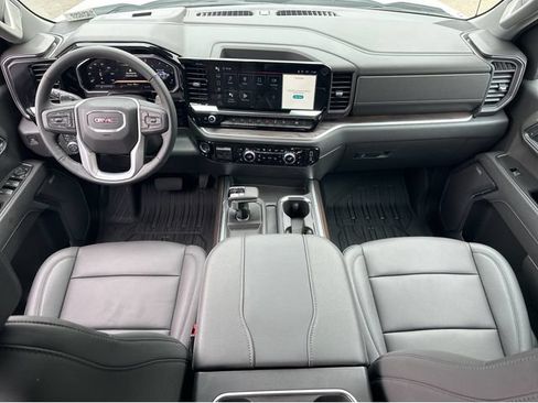 New 2026 GMC Sierra 1500 SLT w/ SLT Premium Plus Package AWD/4WD image 8