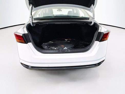 New 2026 Nissan Altima 2.5 SV FWD image 20