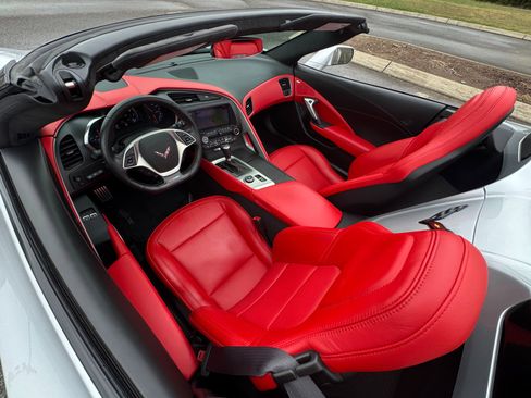 Used 2016 Chevrolet Corvette Z06 w/ 3LZ Preferred Equipment Group image 51