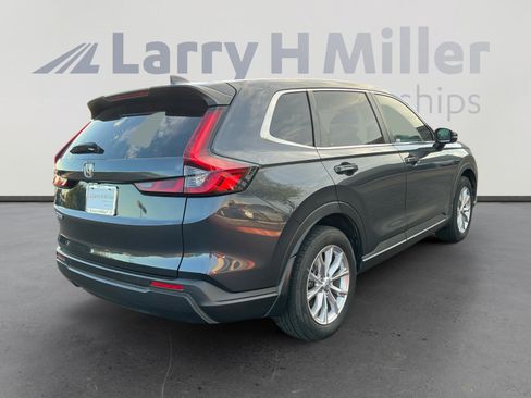 Used 2023 Honda CR-V EX-L image 5