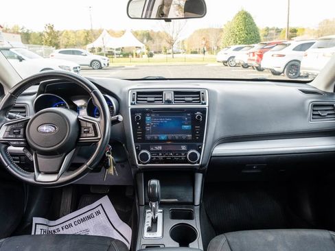 Used 2018 Subaru Legacy 2.5i Premium AWD/4WD image 15