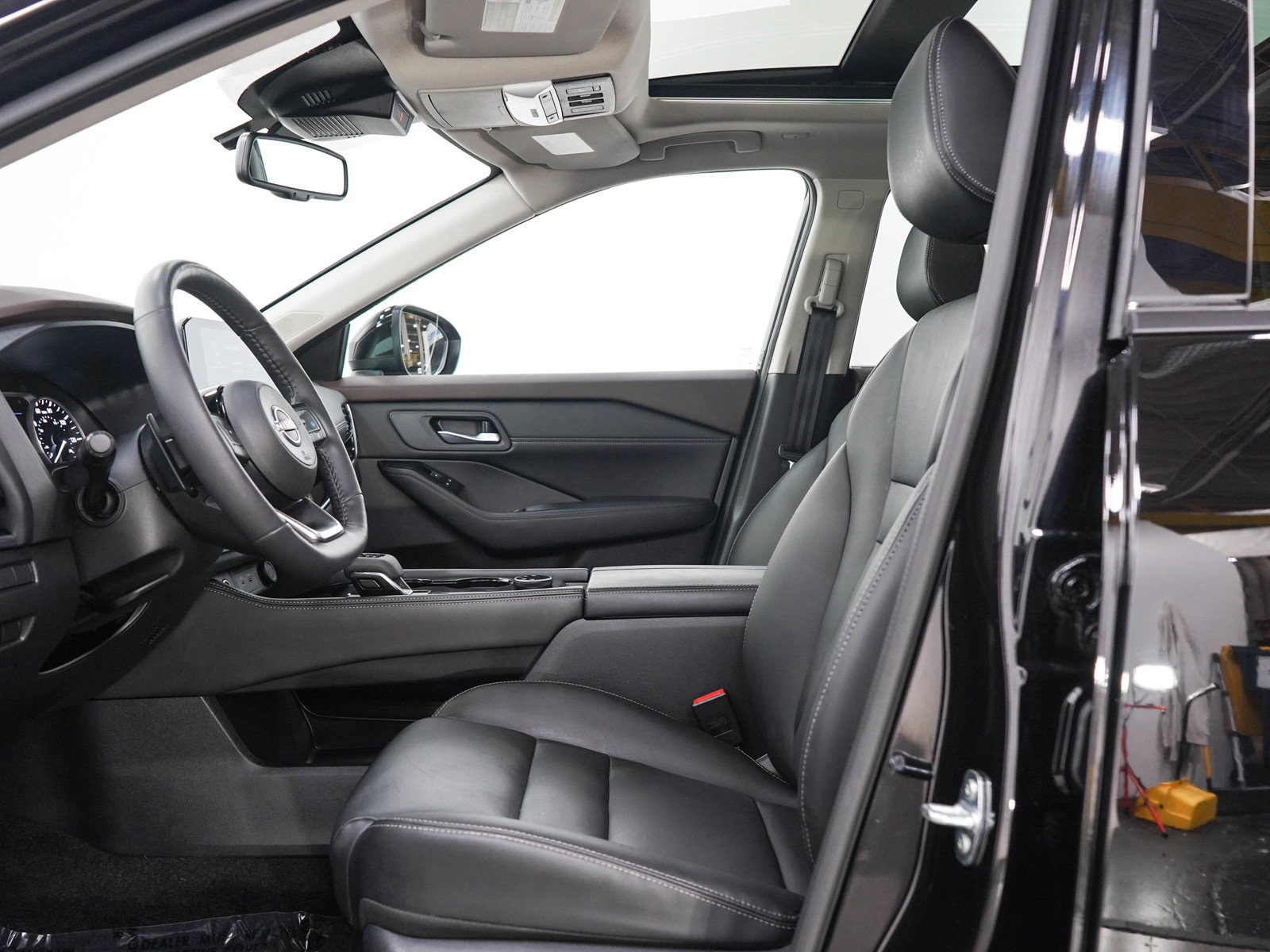 Used 2023 Nissan Rogue SL w/ SL Premium Package AWD/4WD image 23