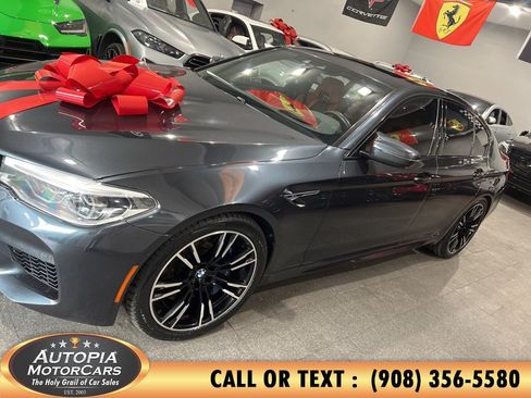 Used 2018 BMW M5 AWD/4WD image 3