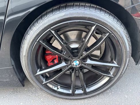 Used 2024 BMW 330i Sedan w/ M Sport Package image 8