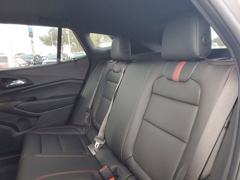 New 2026 Chevrolet Trax RS w/ Sunroof Package image 9