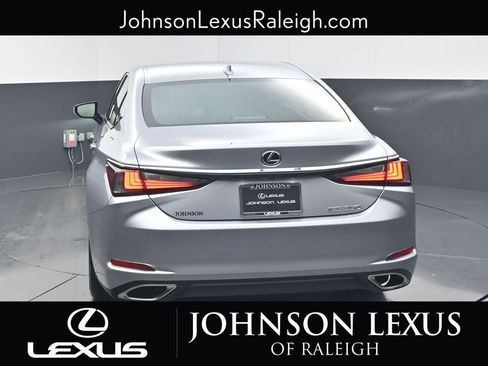 New 2025 Lexus ES 350 350 image 8