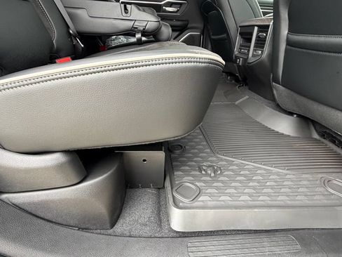 New 2026 RAM 1500 Laramie w/ Night Edition AWD/4WD image 32