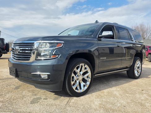 Used 2020 Chevrolet Tahoe Premier w/ Premier Plus Edition image 2