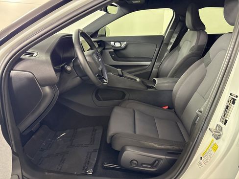 Used 2021 Polestar Polestar 2 image 22