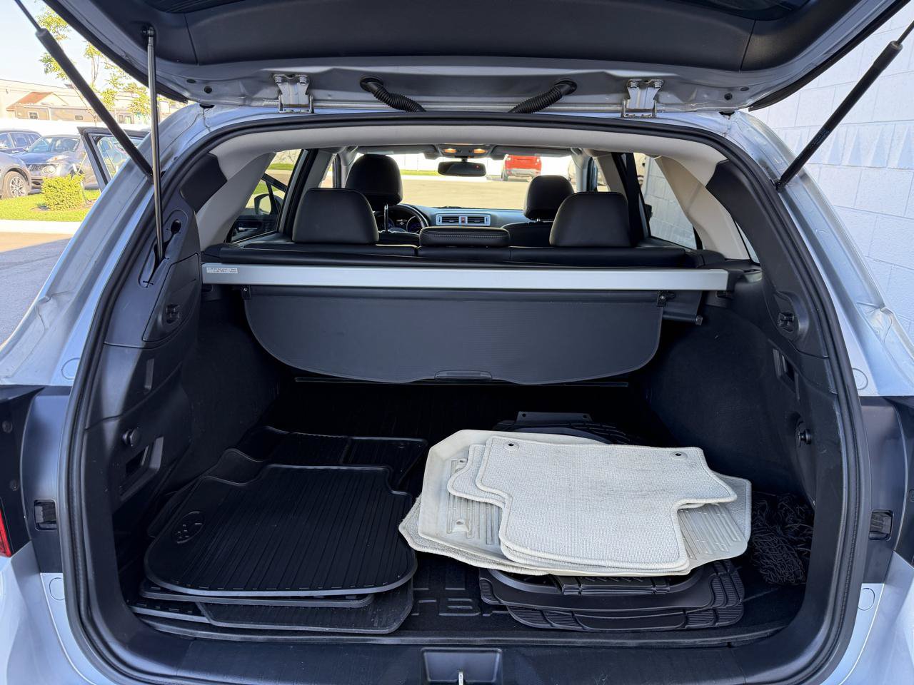 Used 2015 Subaru Outback 2.5i Limited AWD/4WD image 17