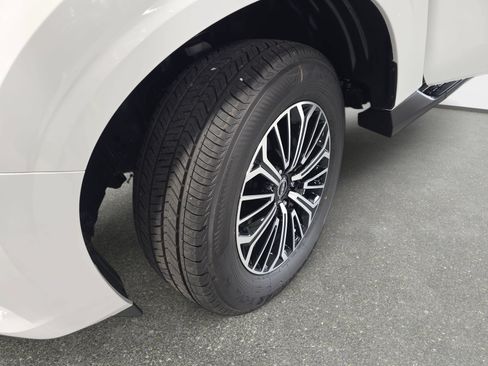 New 2026 Nissan Armada Platinum AWD/4WD image 31