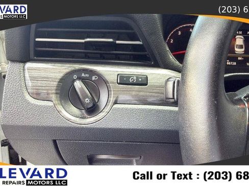 Used 2020 Volkswagen Passat 2.0T R-Line FWD image 23