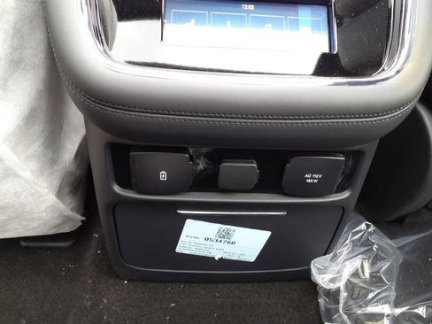 Certified 2024 Lincoln Navigator Reserve image 23