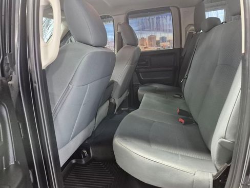 Used 2019 RAM 1500 Express w/ Express Value Package image 15