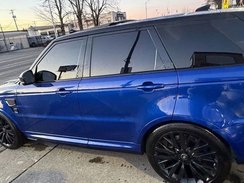 Used 2017 Land Rover Range Rover Sport SVR image 32