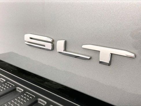 Used 2023 GMC Sierra 1500 SLT w/ SLT Premium Plus Package image 7