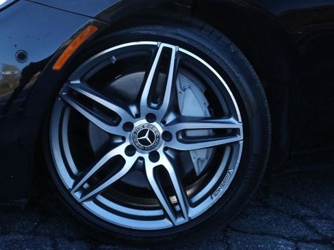 Used 2021 Mercedes-Benz E 350 4MATIC Sedan image 26